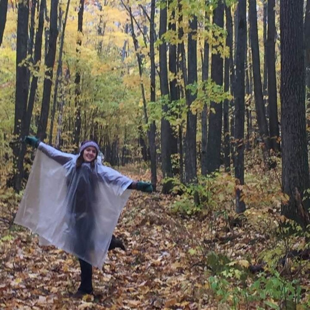 Meet your Posher, Elizabeth